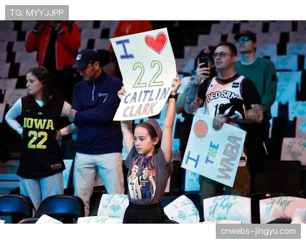 凯特琳·克拉克新秀球星卡以66万美元成交，创女性运动员纪录